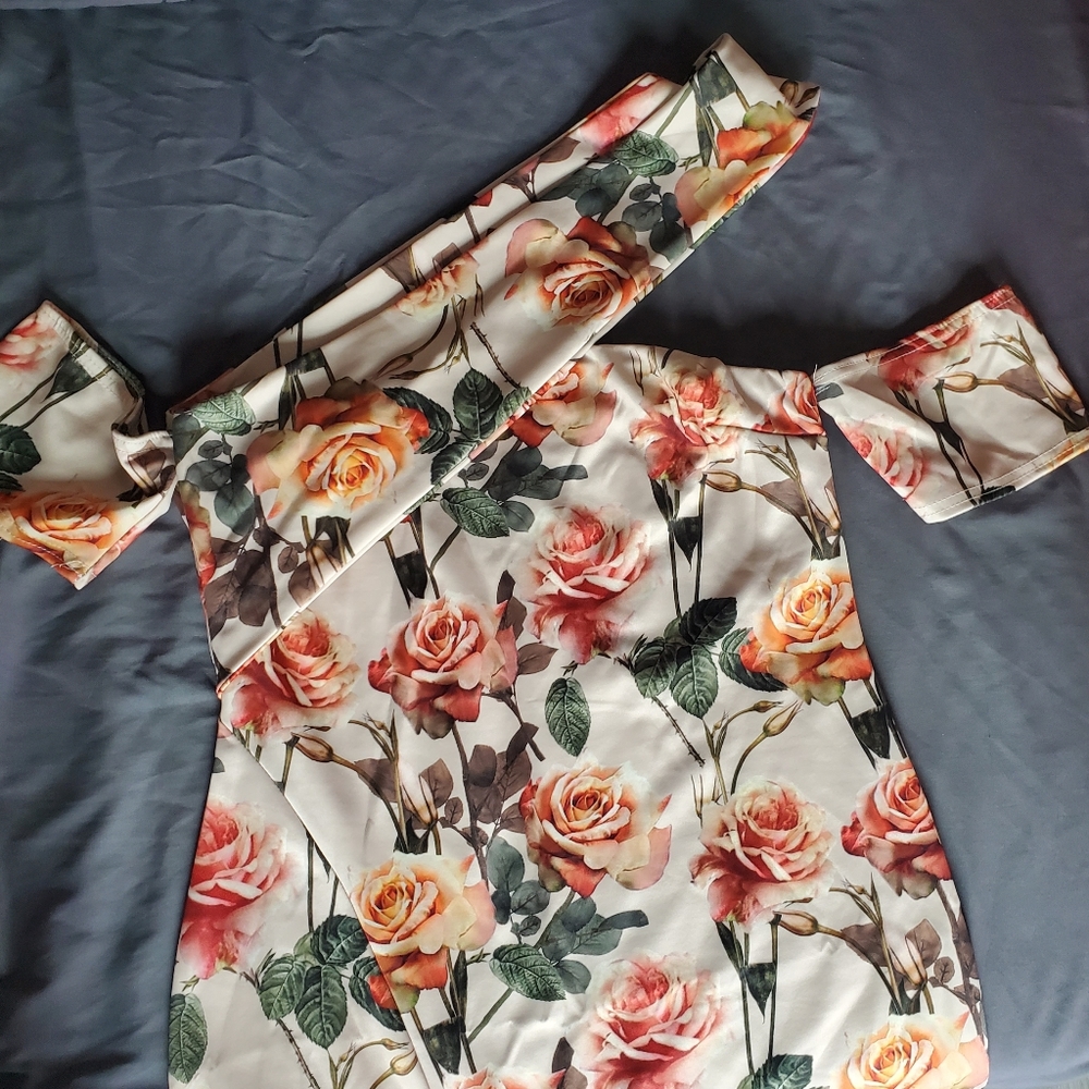 Pretty Little Thing Bardot Drape Detail Split Midi Dress